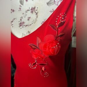 Women's Red One-Shoulder Floral Appliqué Dress